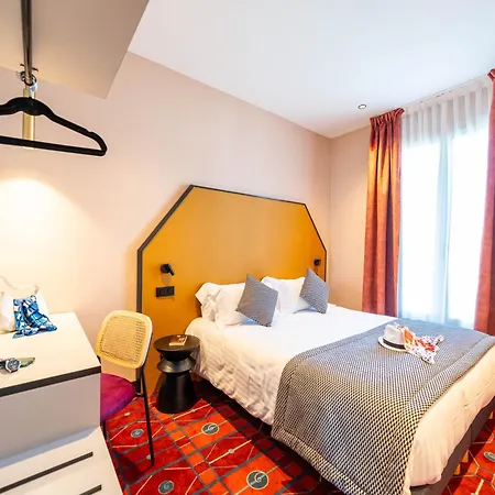 Casa Moho - Hotell 2*