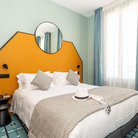 Casa Moho - Hotell 2*