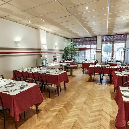 Casa Moho - Hotell Juan-les-Pins